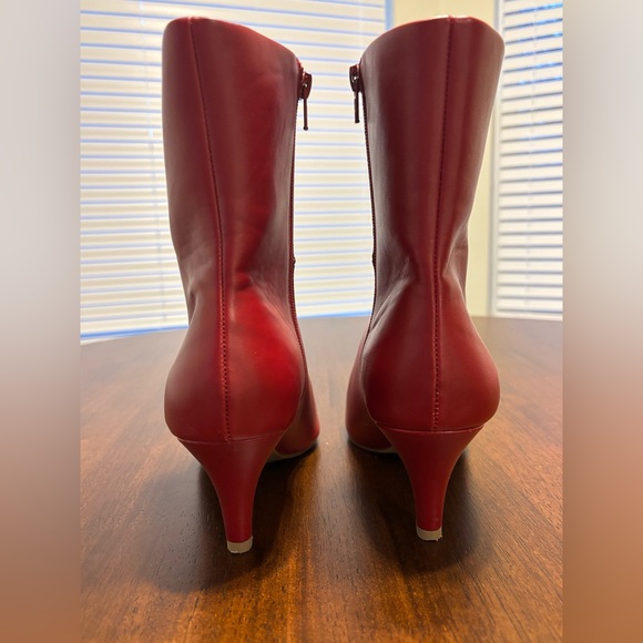 Dolce Vita Anza Red Pointed-Toe Leather Boots - Picture 4 of 12